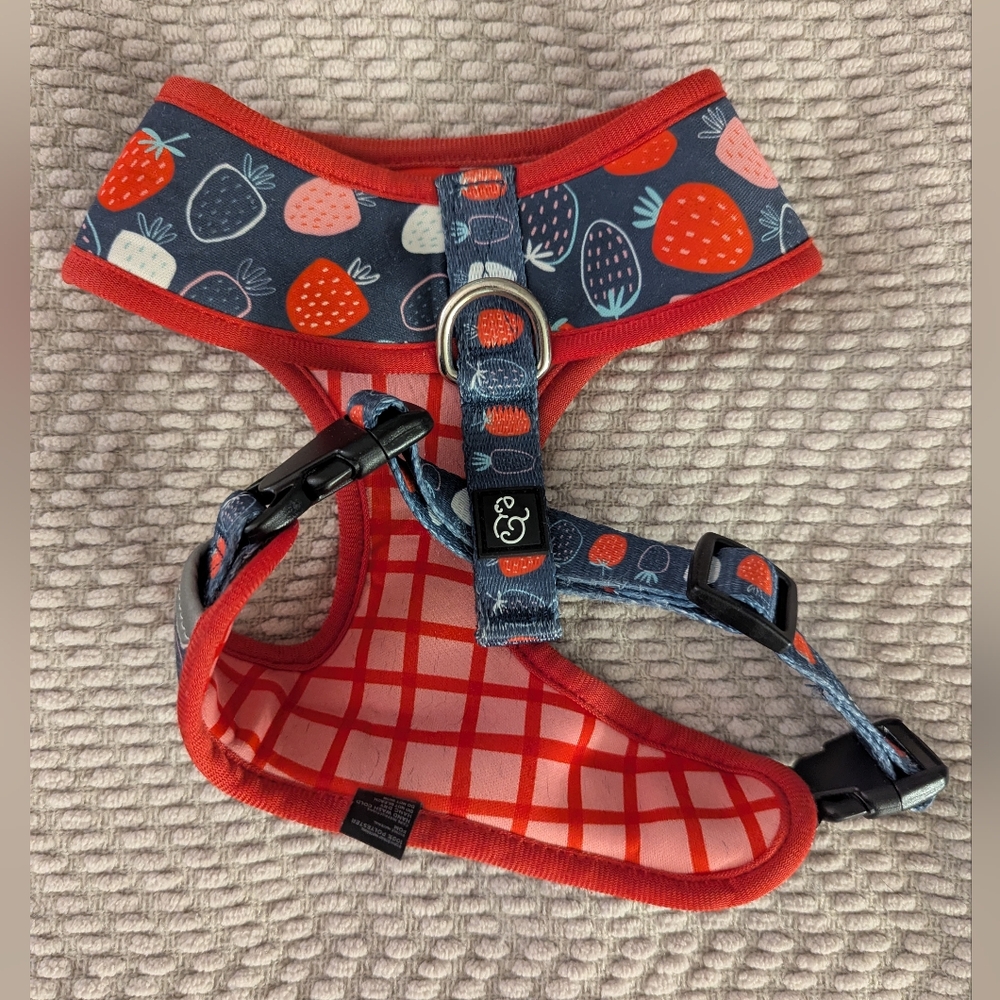 Lucy & Co Reversible Dog Harness - Picture 3 of 4